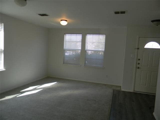 Building Photo - 4632 Pangolin Dr