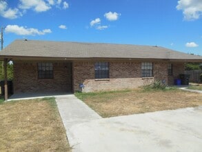 Building Photo - 411 Northern Dove Ln