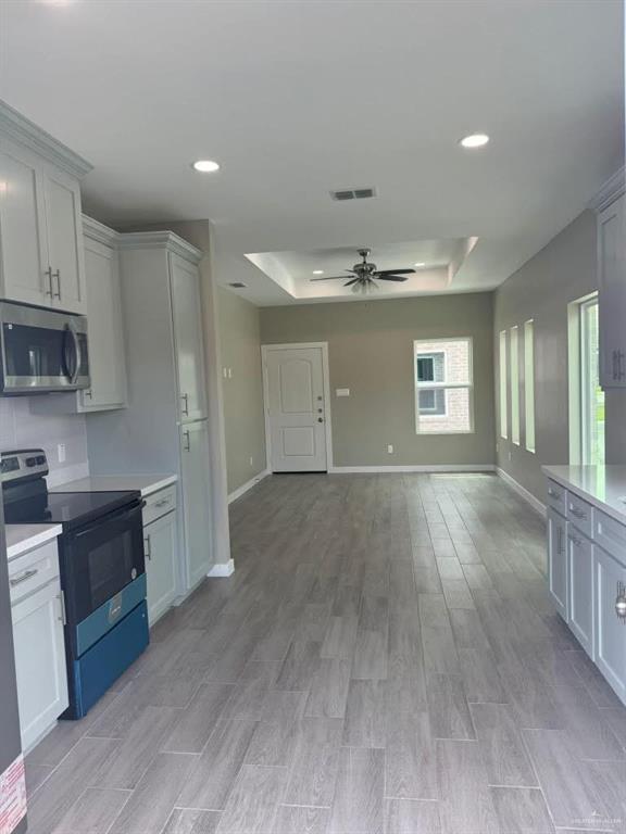 Foto del edificio - 5609 Nightingale Ave