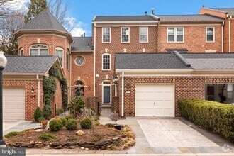 Building Photo - 4049 Mansion Dr NW