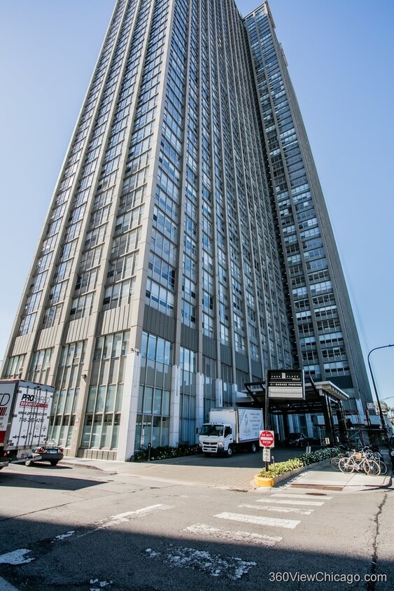 Primary Photo - 655 W Irving Park Rd