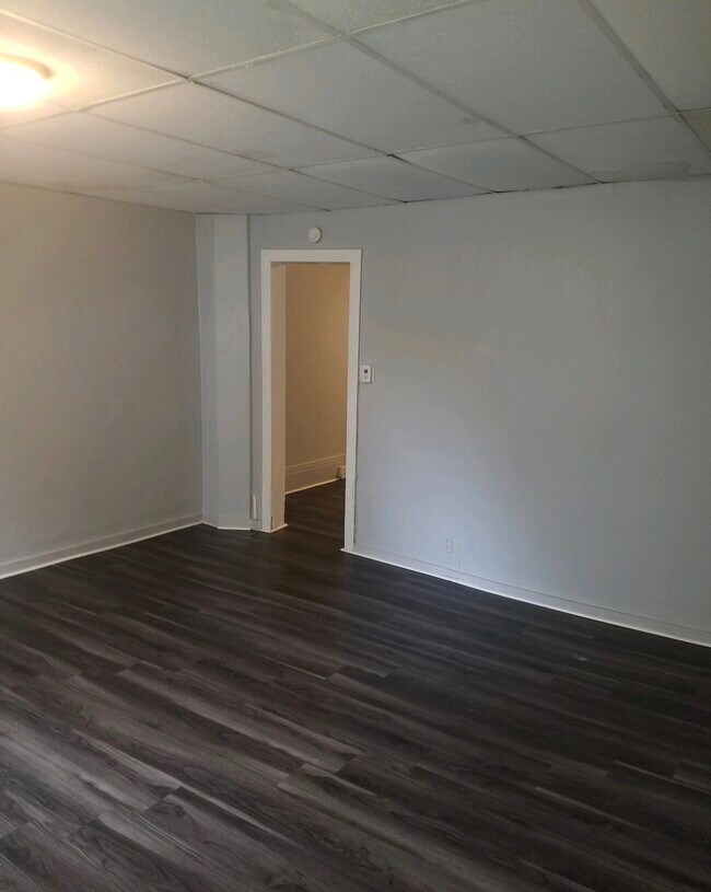 Foto del edificio - 75 Anthony St