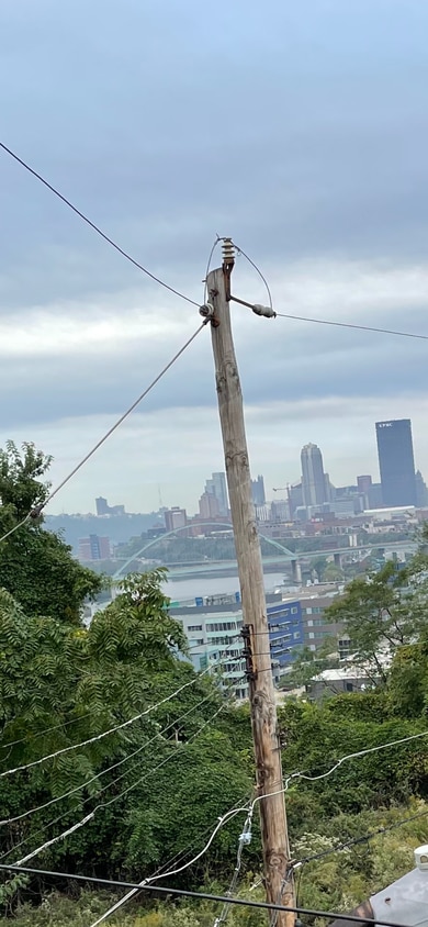 Photo - 3132 Ward St (Pittsburgh, PA)