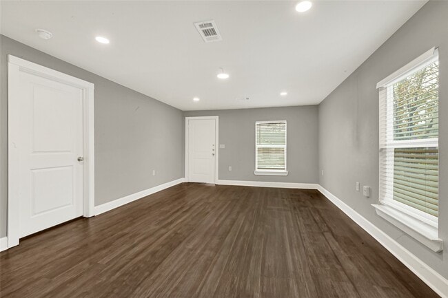 Foto del edificio - 7515 Laredo St