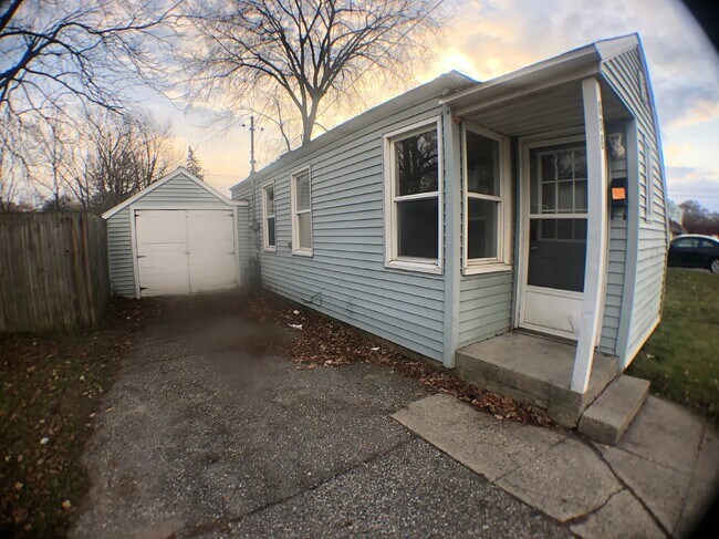 Foto del edificio - 808 E Lincoln St