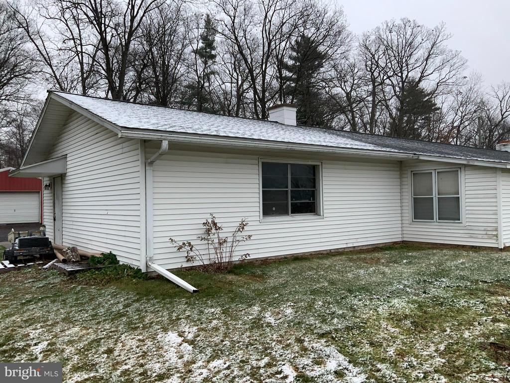 968 Schwartz Valley Rd, Schuylkill Haven, PA 17972 House Rental in