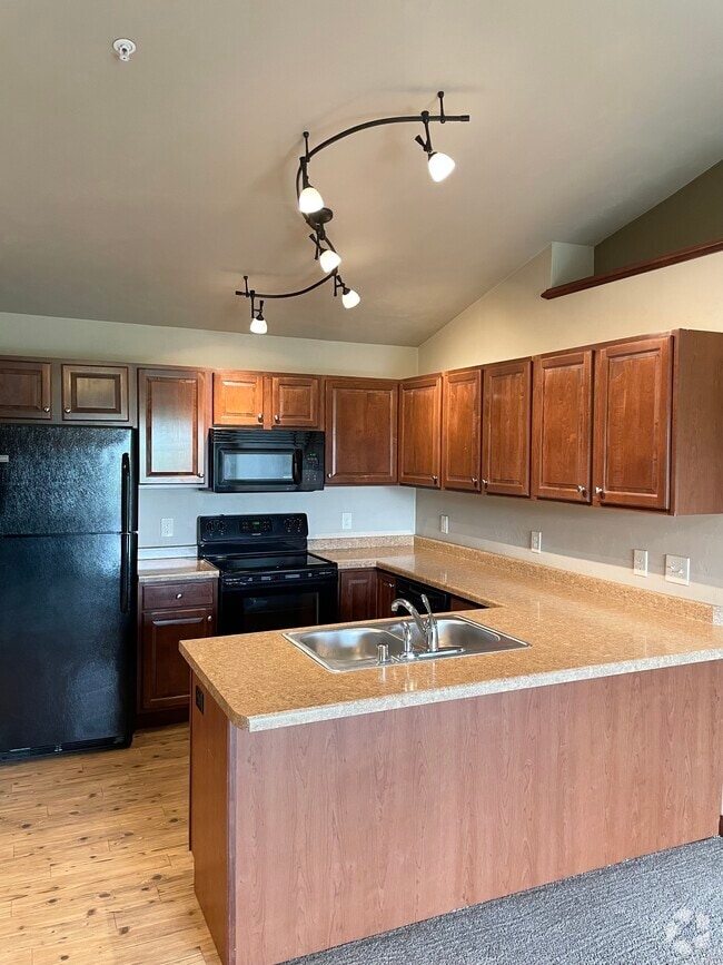 Building Photo - 3117 W Glenpark Dr