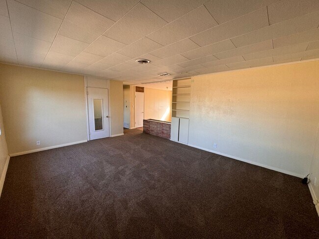 Building Photo - 4 br, 2 bath House - 931 Davidson Dr (795)
