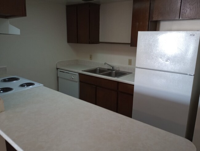 Foto del edificio - 2345 Nall St