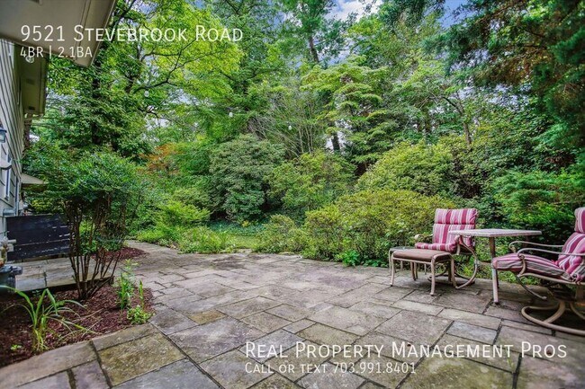 Foto del edificio - 9521 Stevebrook Rd