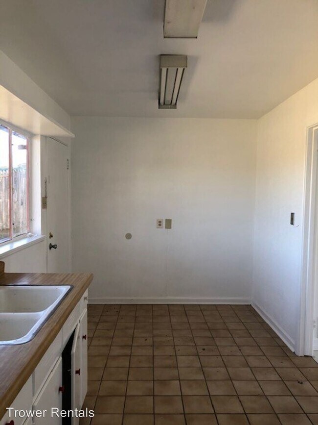 Building Photo - 2 br, 1 bath House - 1418 Nabors