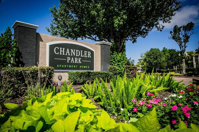 Foto del edificio - Chandler Park Apartment Homes