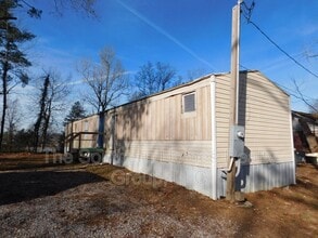 Building Photo - 114 Co Rd 494
