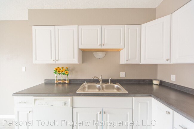 Building Photo - 4 br, 2 bath House - 1239 19th St N