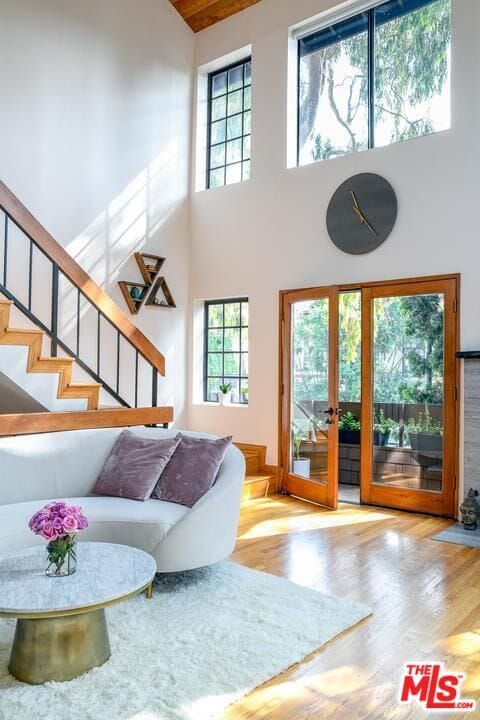Foto del edificio - 12815 Caswell Ave