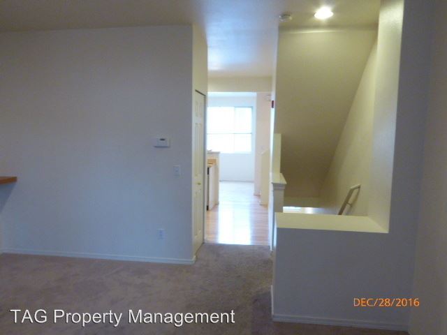 Building Photo - 16206 118th Ln NE