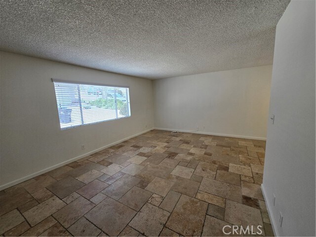 Foto del edificio - 422 33rd St