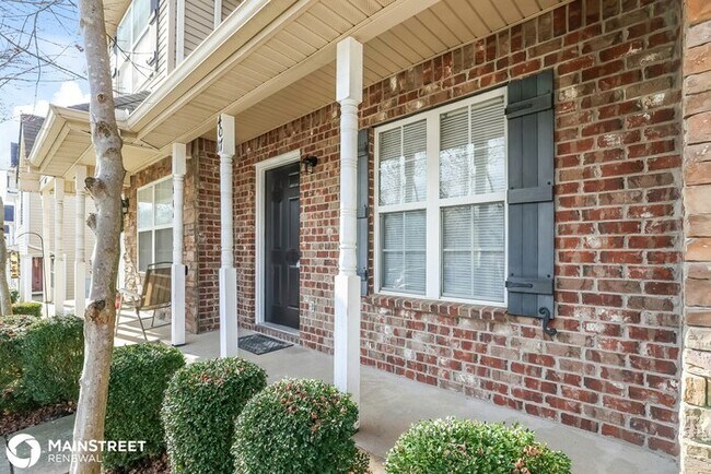 Building Photo - 4017 Cody Dr, La Vergne, TN 37086
