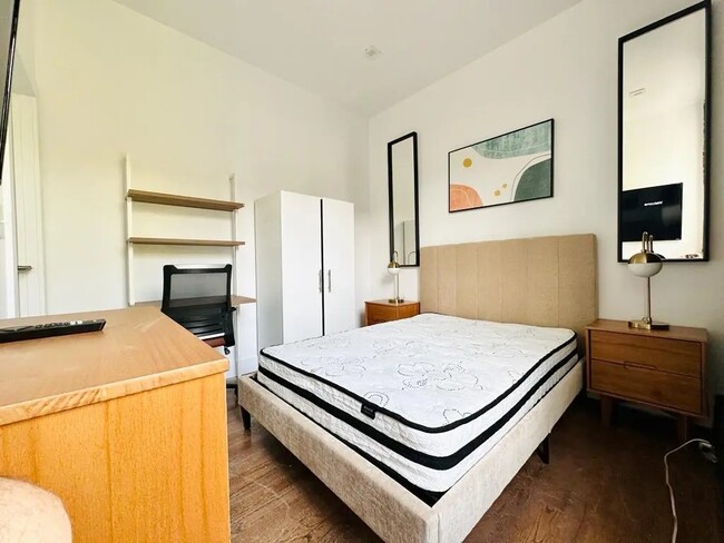 Photo - Furnished room/NOT APARTMENT