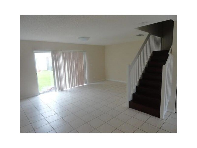 Building Photo - 854 NW 208th Dr