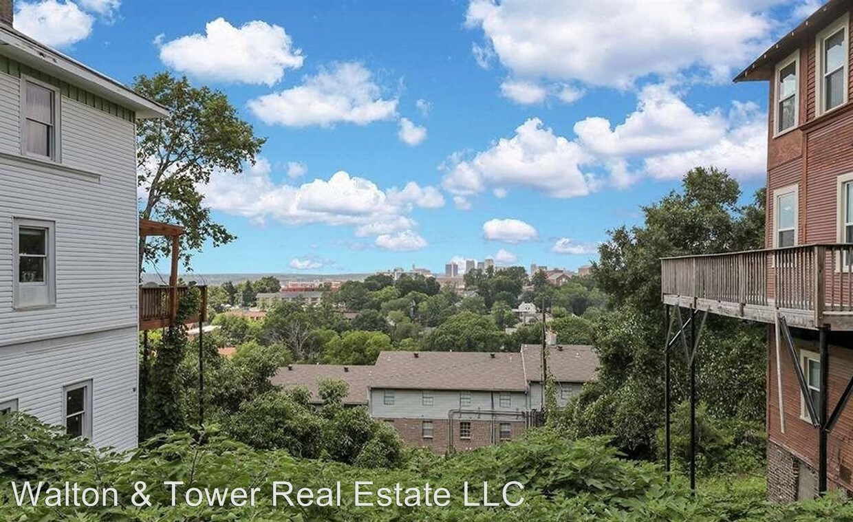 Foto del edificio - 3 br, 2 bath House - 1705 16th Ave S