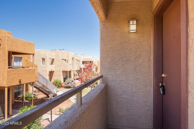 Foto del edificio - 11640 N 51st Ave