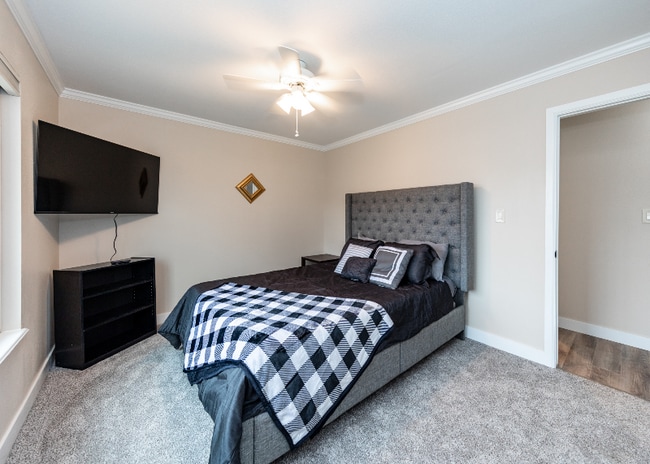 Photo - 2068 Fernwood Dr House
