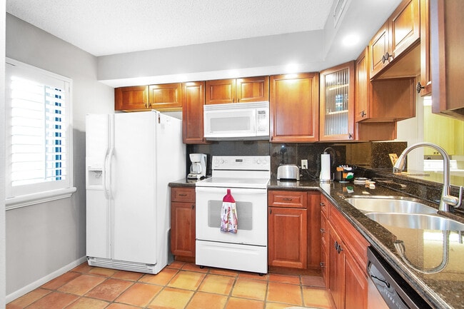 Foto del edificio - 301 Ocean Bluffs Blvd