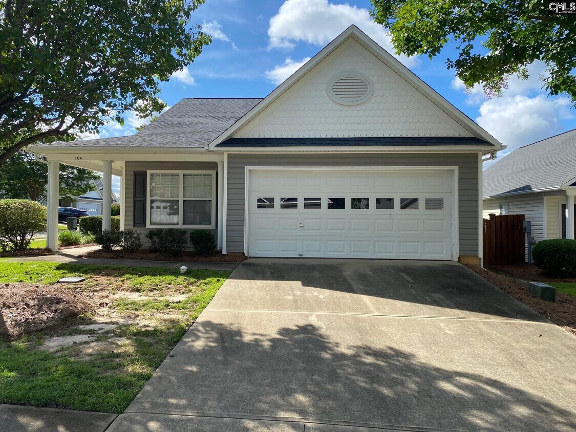 Foto del edificio - 104 Wood Lily Ln