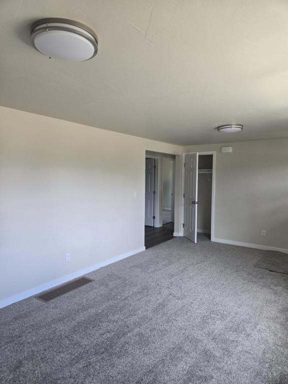 Foto del edificio - 3724 Aster St