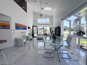 Building Photo - 11762 Quail Village Way