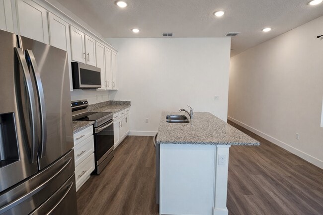 Building Photo - 3609 N 53rd St