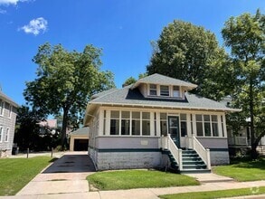 Building Photo - 636 Jackson St