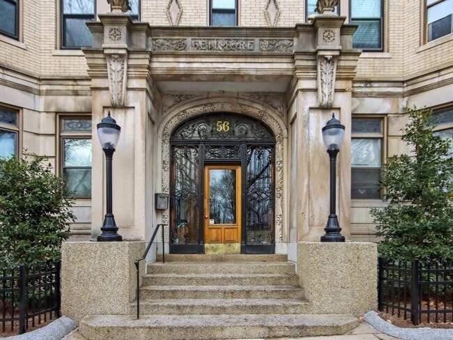 Building Photo - 56 Charlesgate E