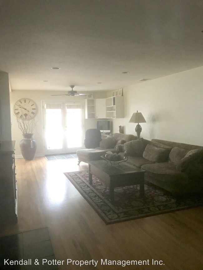 Building Photo - 3 br, 2.5 bath House - 417 Clubhouse Dr