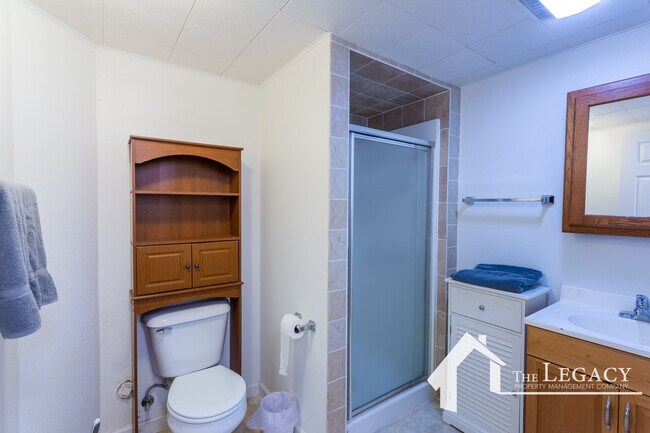 Foto del edificio - 1203 E 5th St
