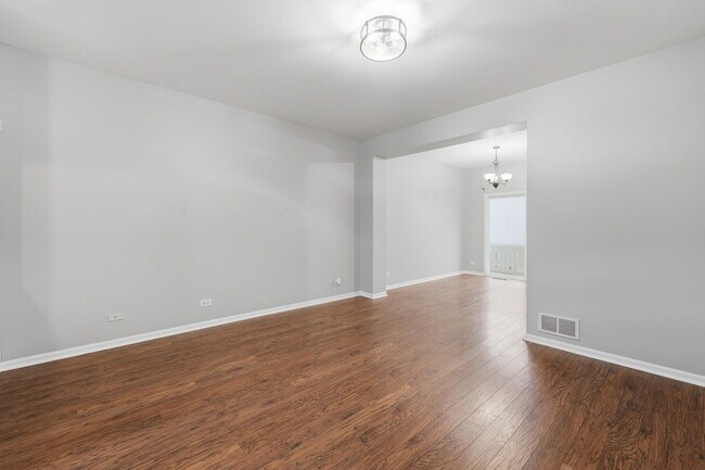 Foto del edificio - 1464 Cambria Dr