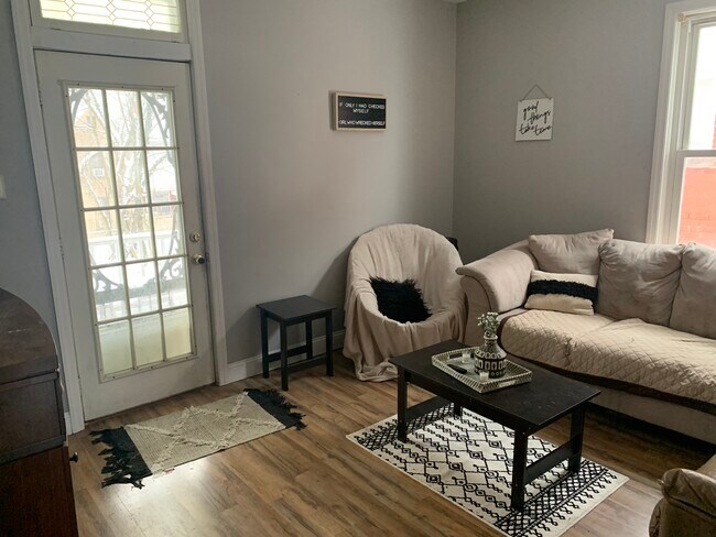 Living Room - 304 Highland Ave