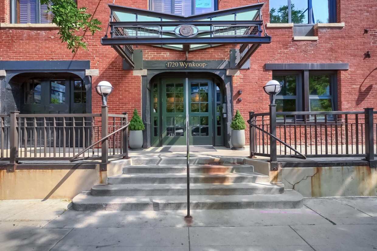 Primary Photo - 1720 Wynkoop St