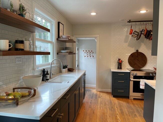 Kitchen - 3524 NE 19th Ave