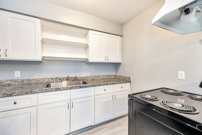 Foto del edificio - Cute 1 bedroom 1 bath unit conveniently located near Loop 610 and Gulf Freeway.