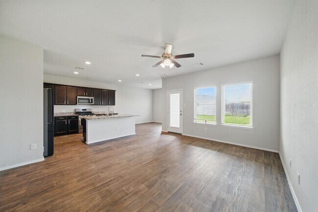 Building Photo - 22722 Busalla Trail