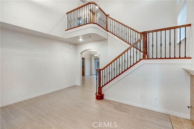 Building Photo - 1166 E Grand Ave