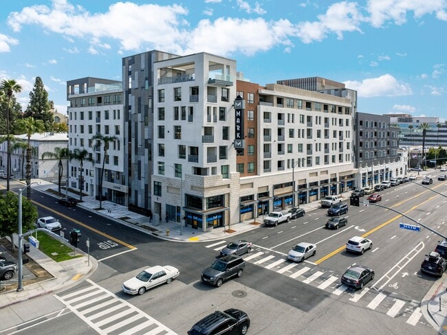 Building Photo - MARK Riverside