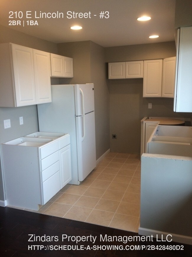 Building Photo - 210 E Lincoln St