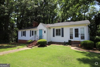 Building Photo - 114 College Ave
