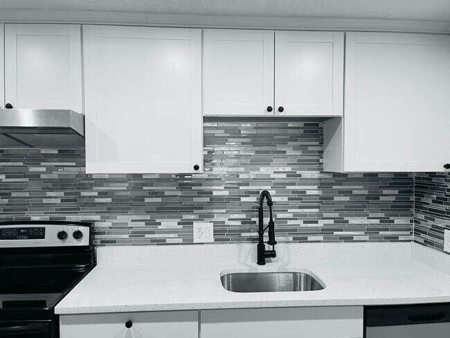 Foto del edificio - 4 Hallmark Gdns