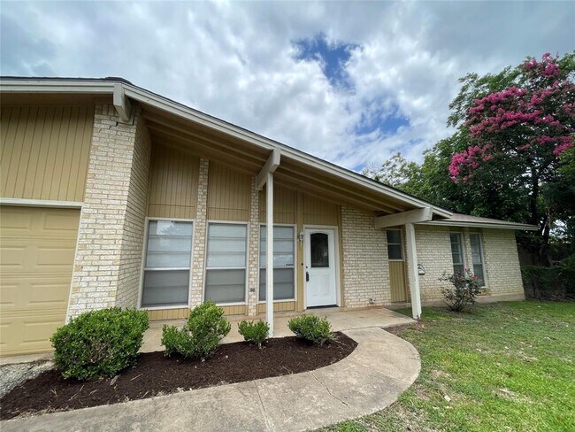Foto del edificio - 1507 Big Meadow Dr