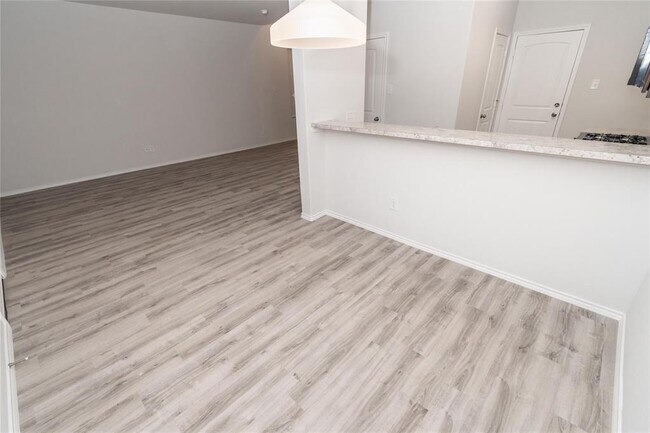 Building Photo - 22407 Porter Mountain Trl