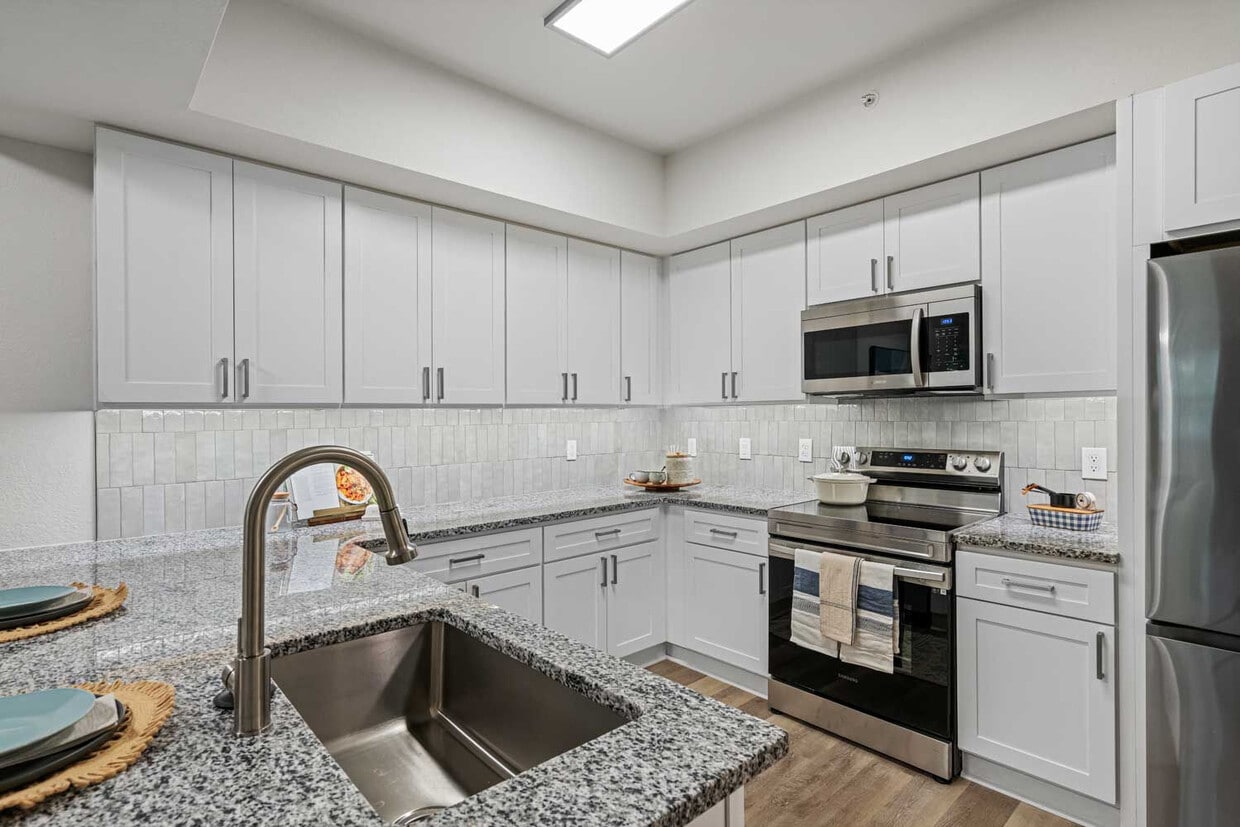 Cortland Independence Apartments in Winter Garden, FL